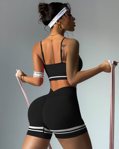 Conjunto Deportivo  Peto y Short con Push Up y Corte V - YJ268