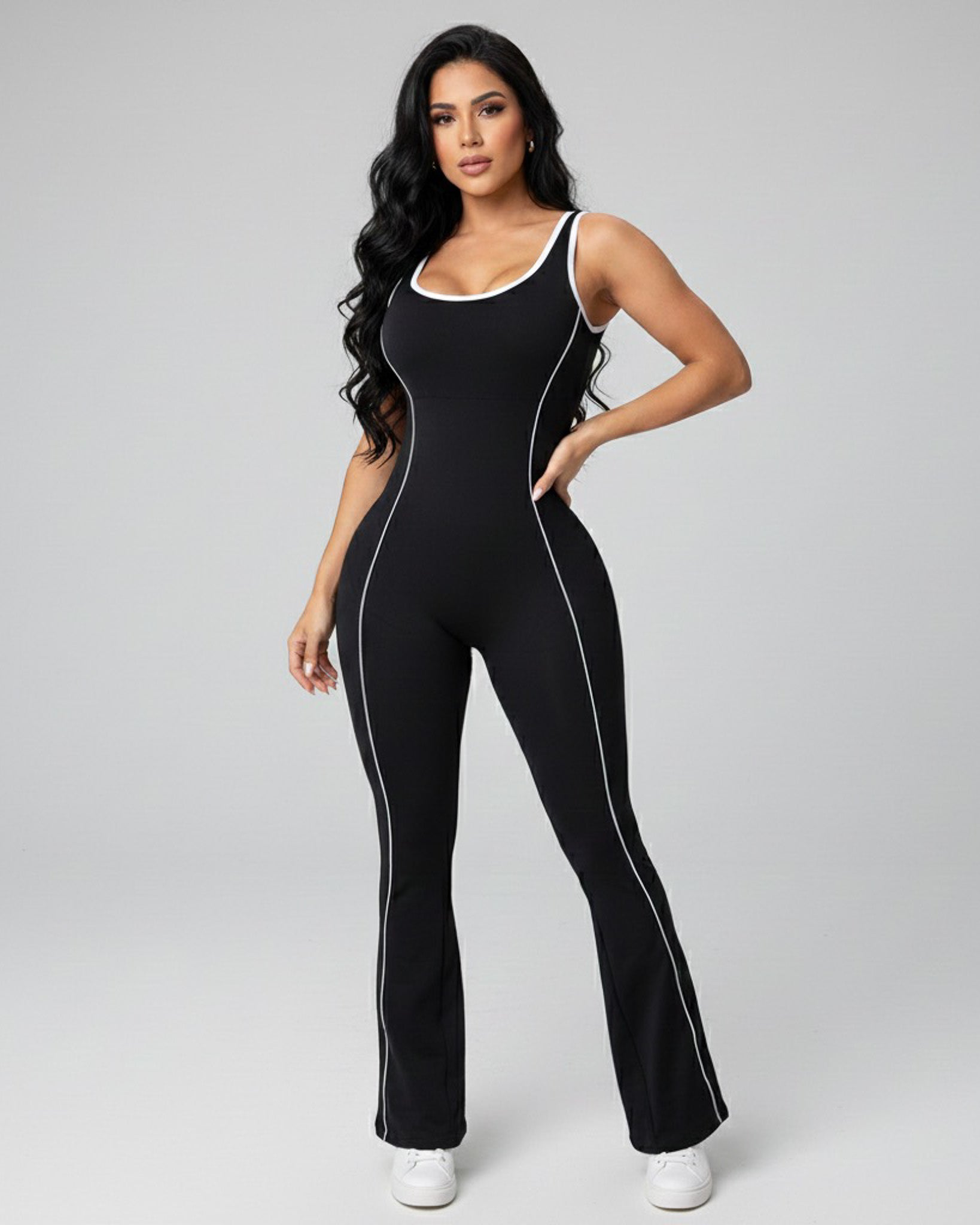 Enterizo Flare con Push Up y Escote en Espalda - Lineas Blancas - YJ272