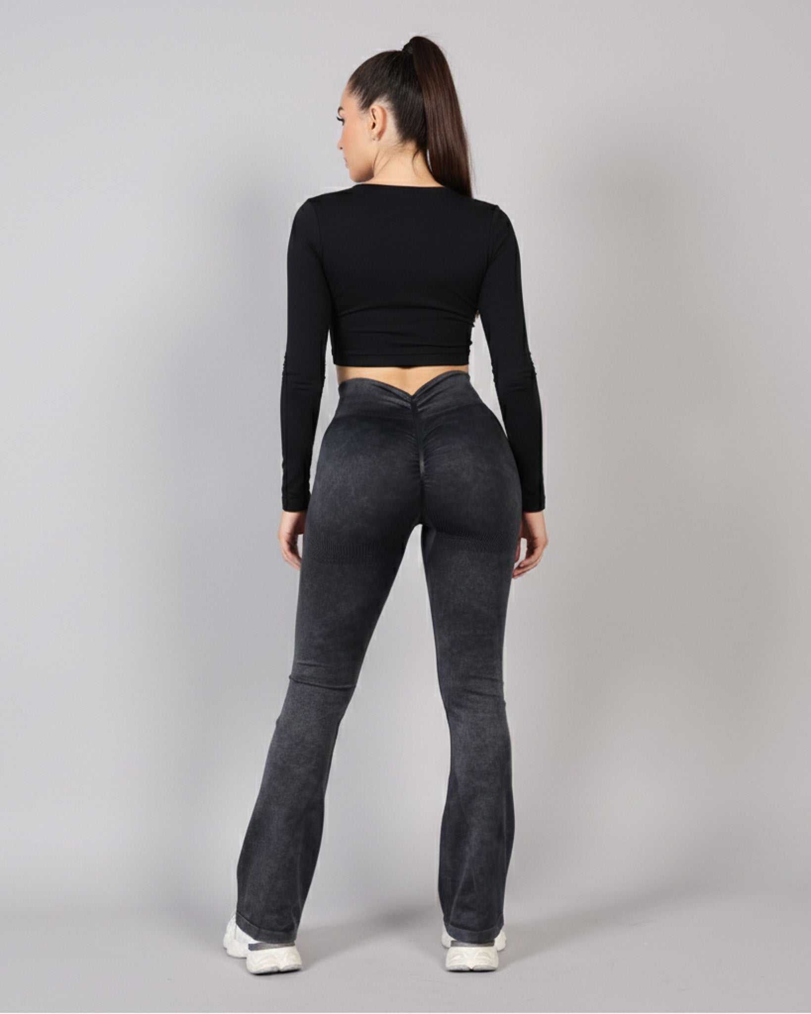 Calza Flare Mujer con Corte en V y  Push Up Moldeadora - YJ290