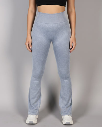 Calza Flare Mujer con Corte en V y  Push Up Moldeadora - YJ290