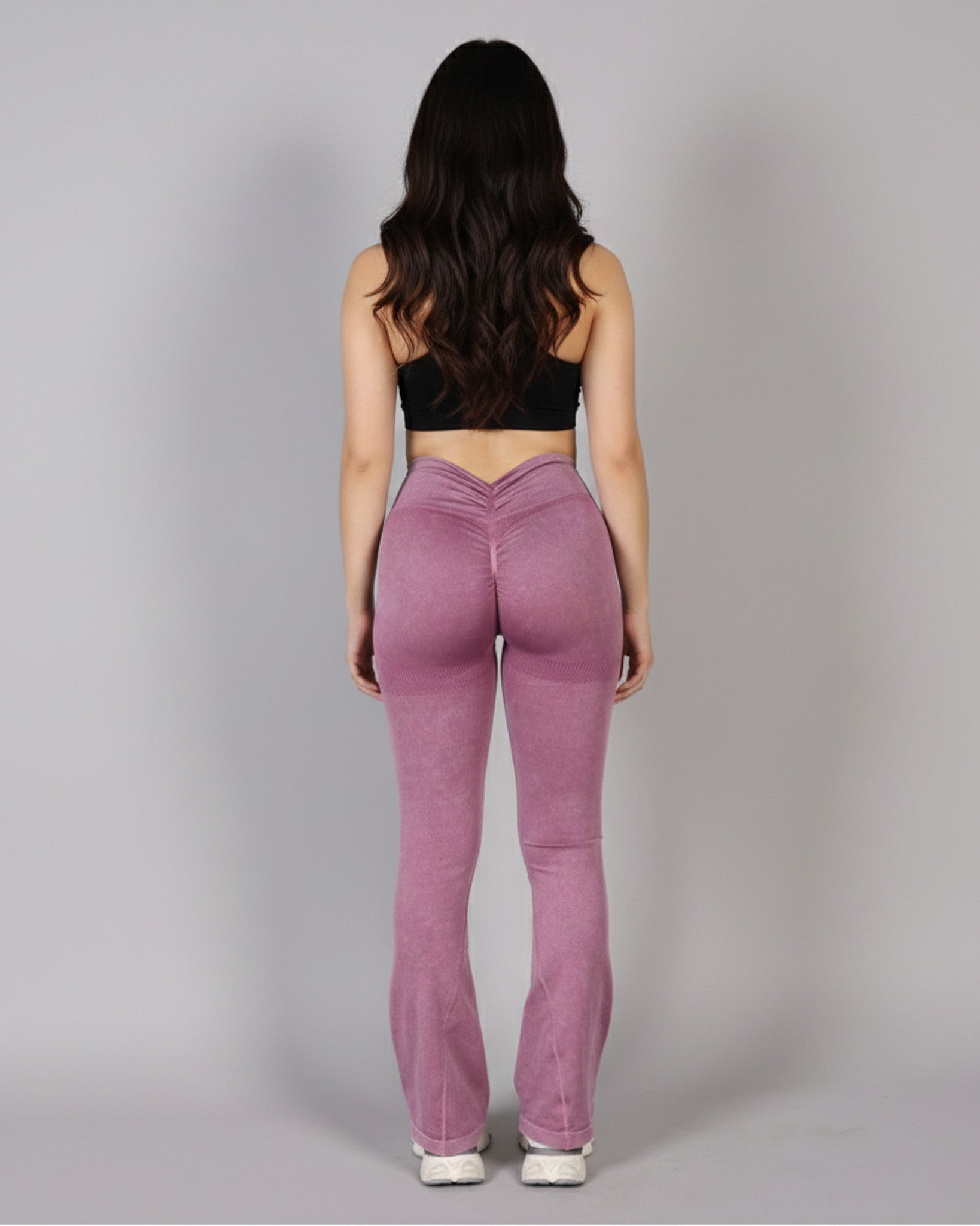 Calza Flare Mujer con Corte en V y  Push Up Moldeadora - YJ290