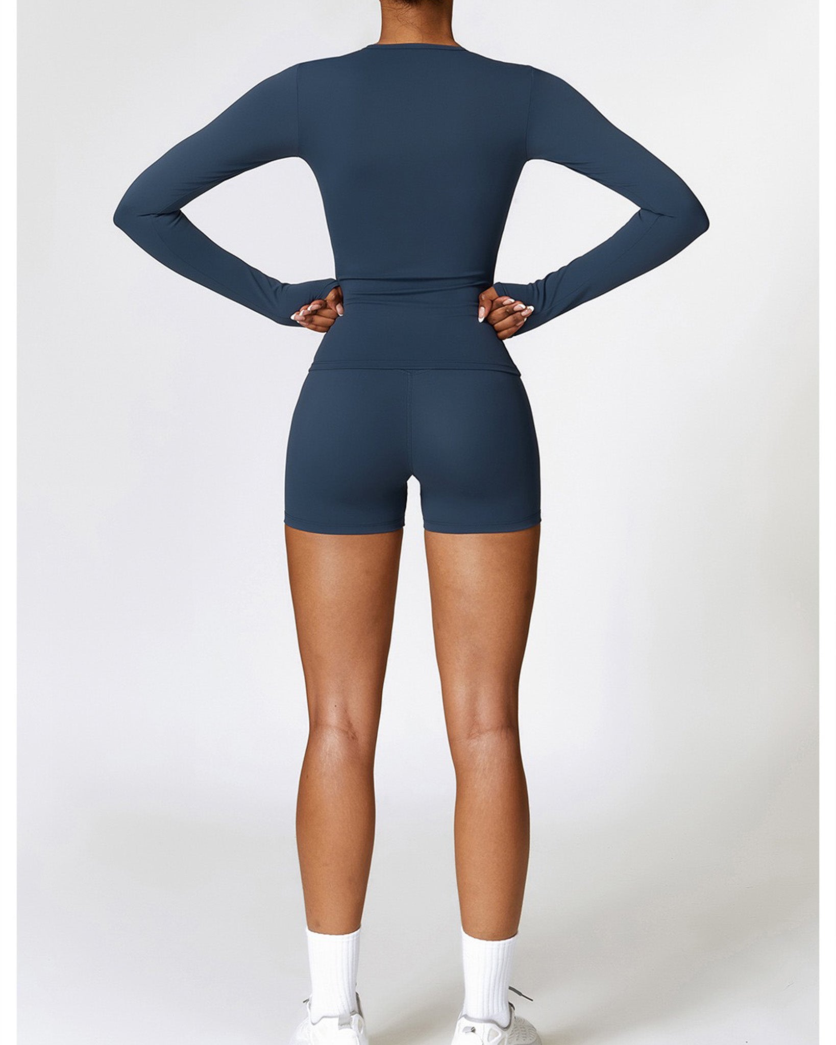 Polera Deportiva Slim Fit Manga Larga - Silueta Modeladora - YJ305