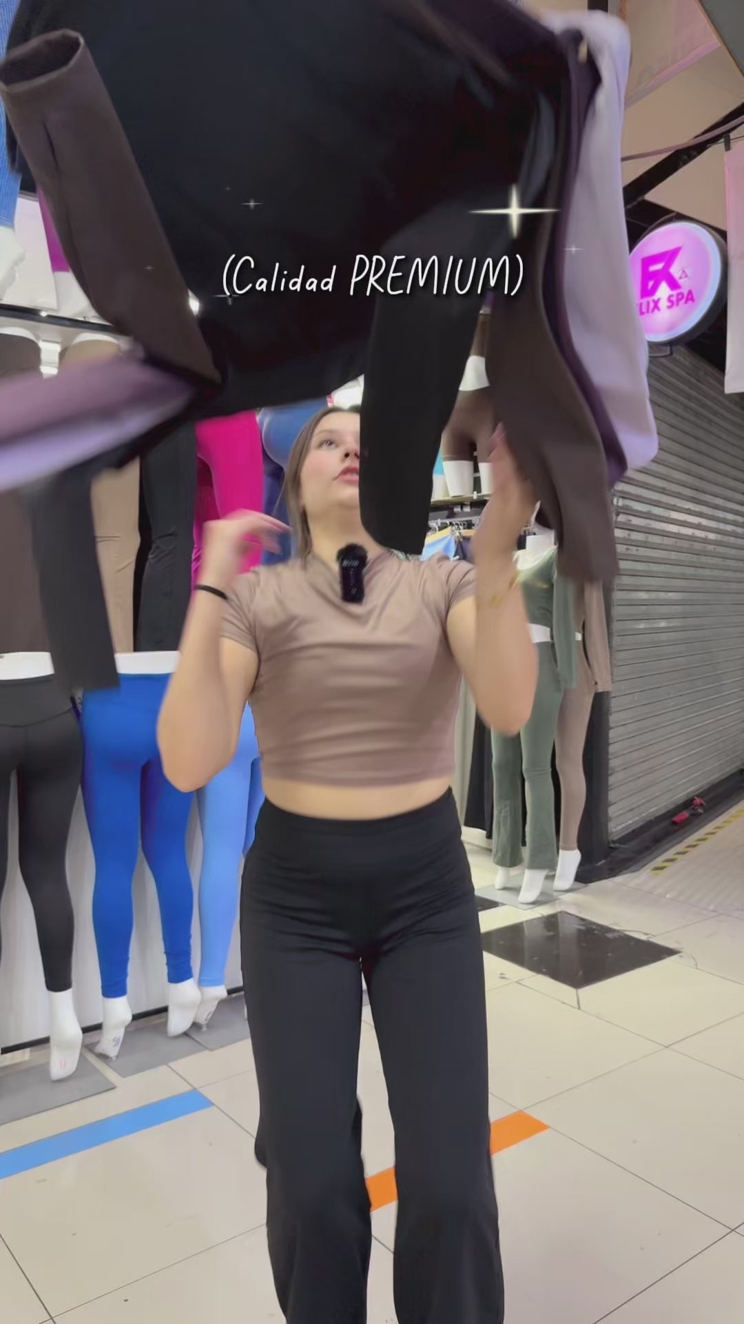 Chaqueta Sport Pro Viral: Cierre, Bolsillos y Calce Fit - JYT039
