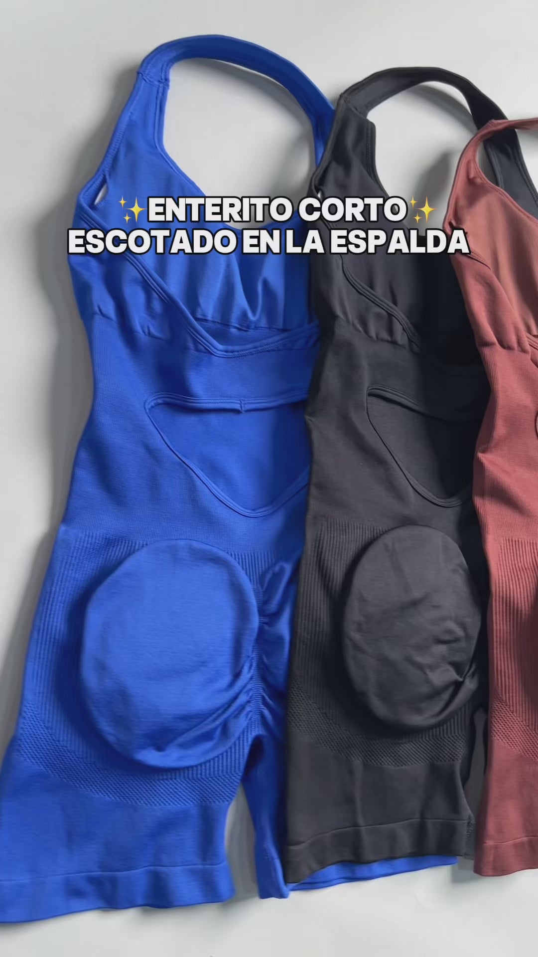 Enterizo Corto Deportivo Con Push Up Escotado en la Espalda - YJ284