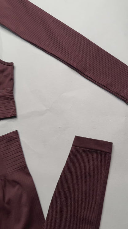 Conjunto Deportivo Mujer / 3 Piezas - Calidad 100% Premium - YJ216