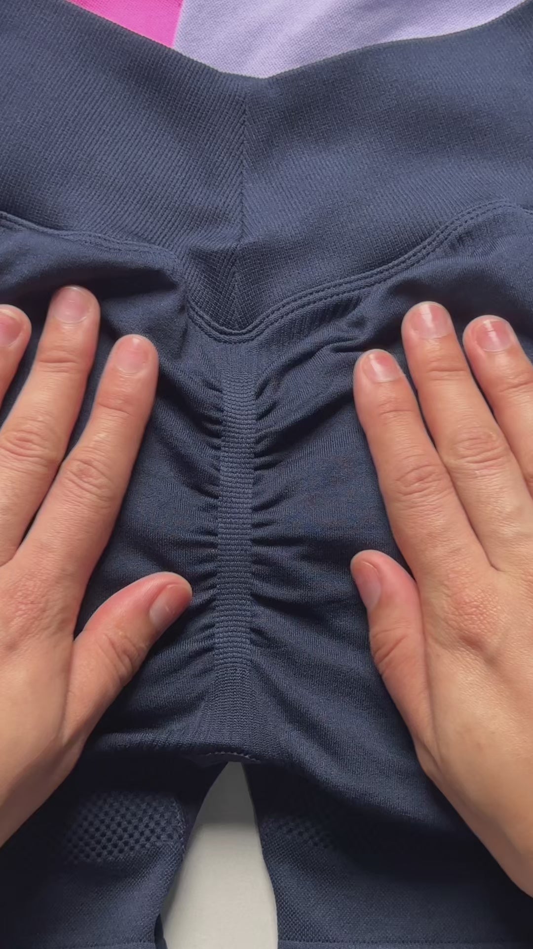 Short Deportivo con Push Up V-Bum - YJ251