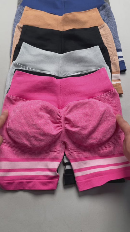 Conjunto Deportivo  Peto y Short con Push Up y Corte V - YJ268