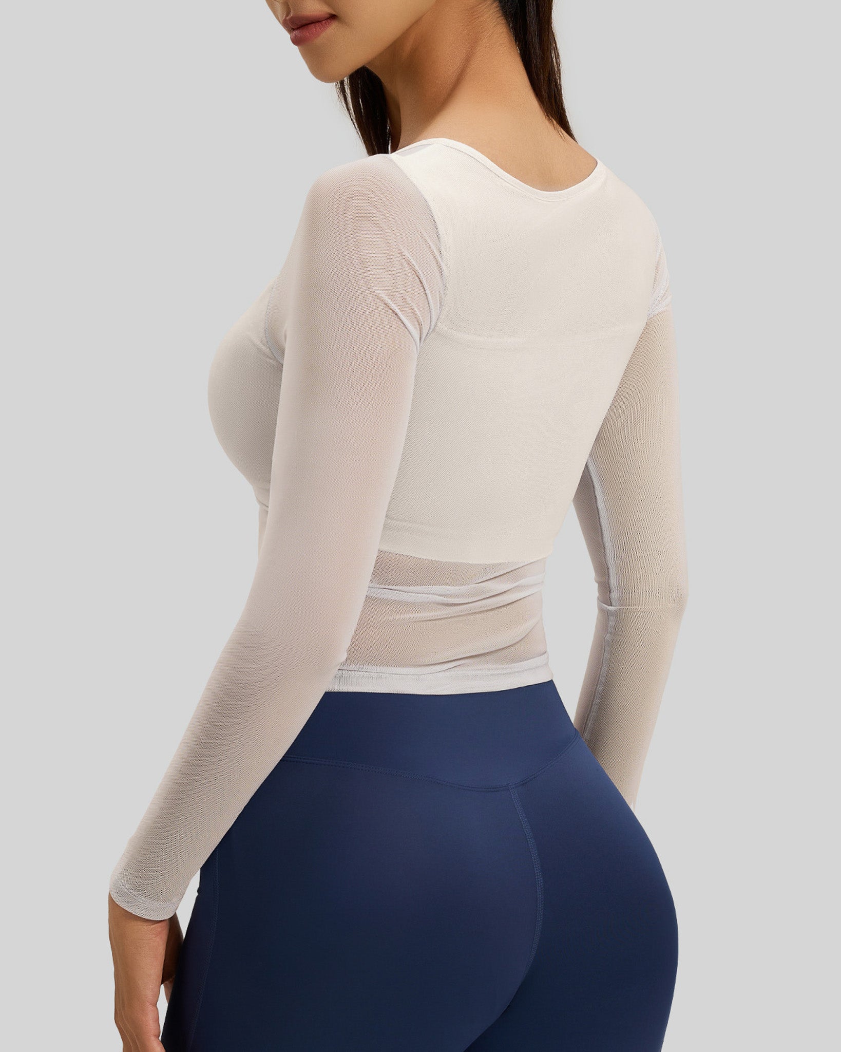 Polera Sport Chic Pro: Manga Tul, Fit y Copa Soft -JYT027