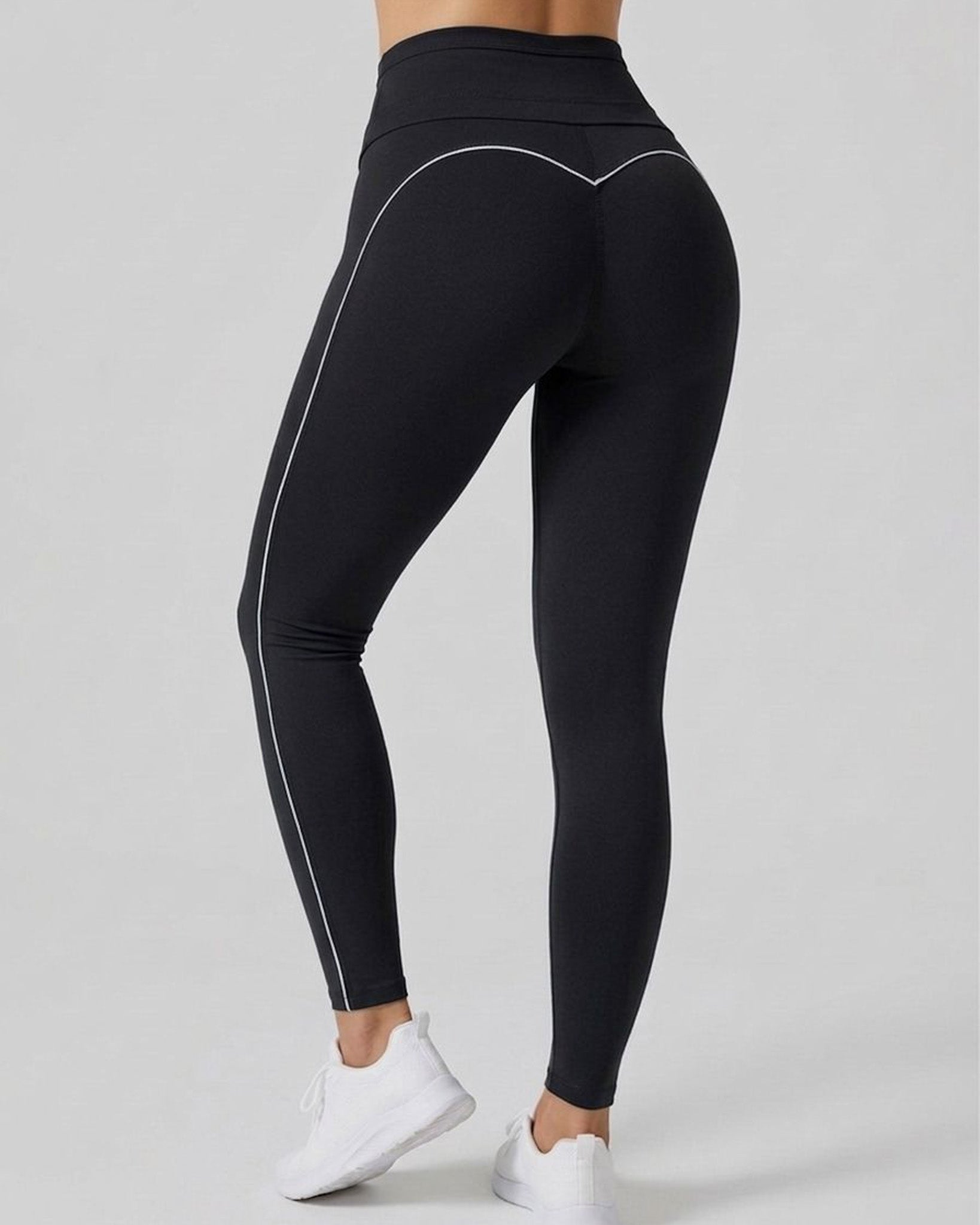 Calza Viral Heart Efecto Push Up Realce Glúteo y Tiro Alto - A355