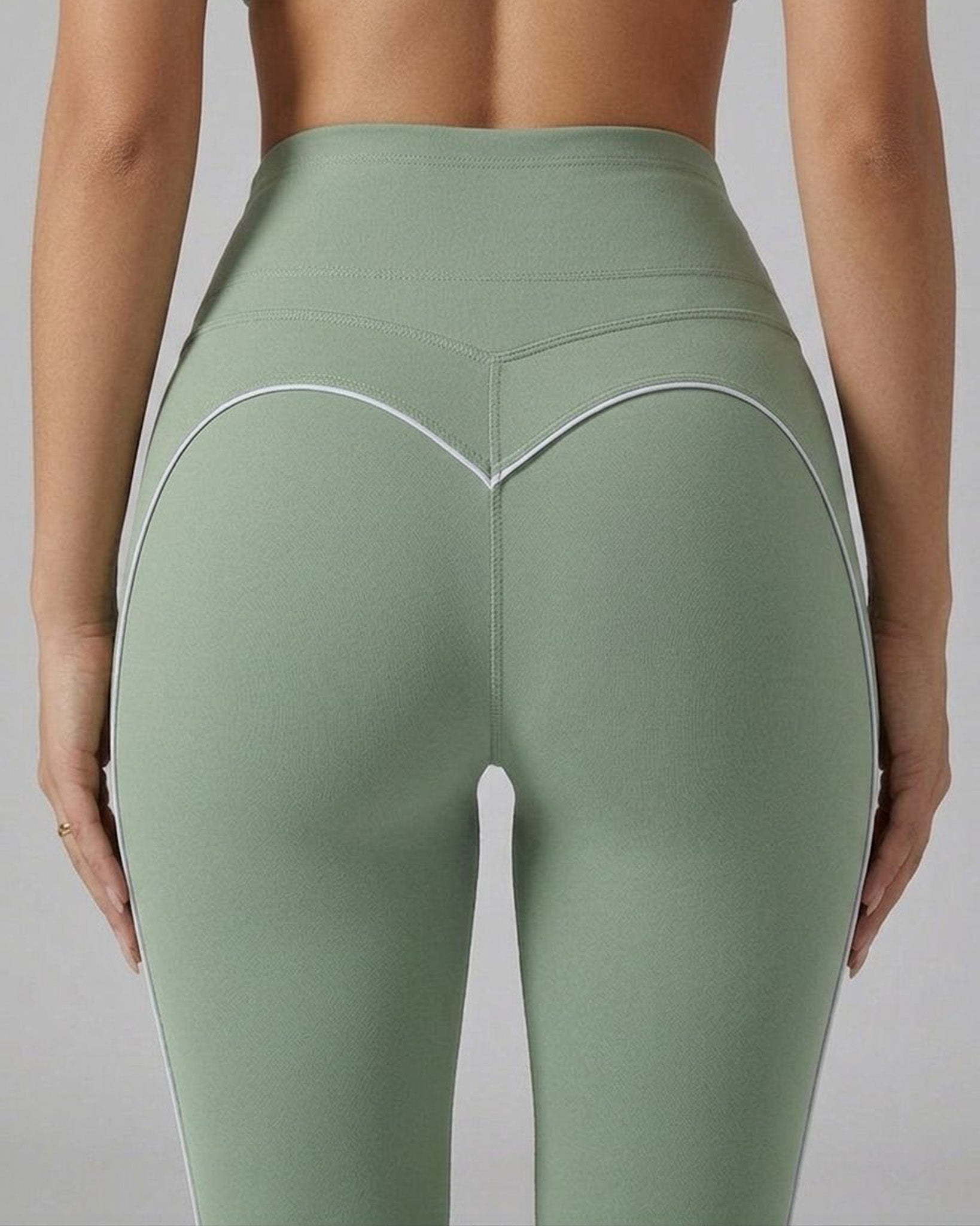 Calza Viral Heart Efecto Push Up Realce Glúteo y Tiro Alto - A355