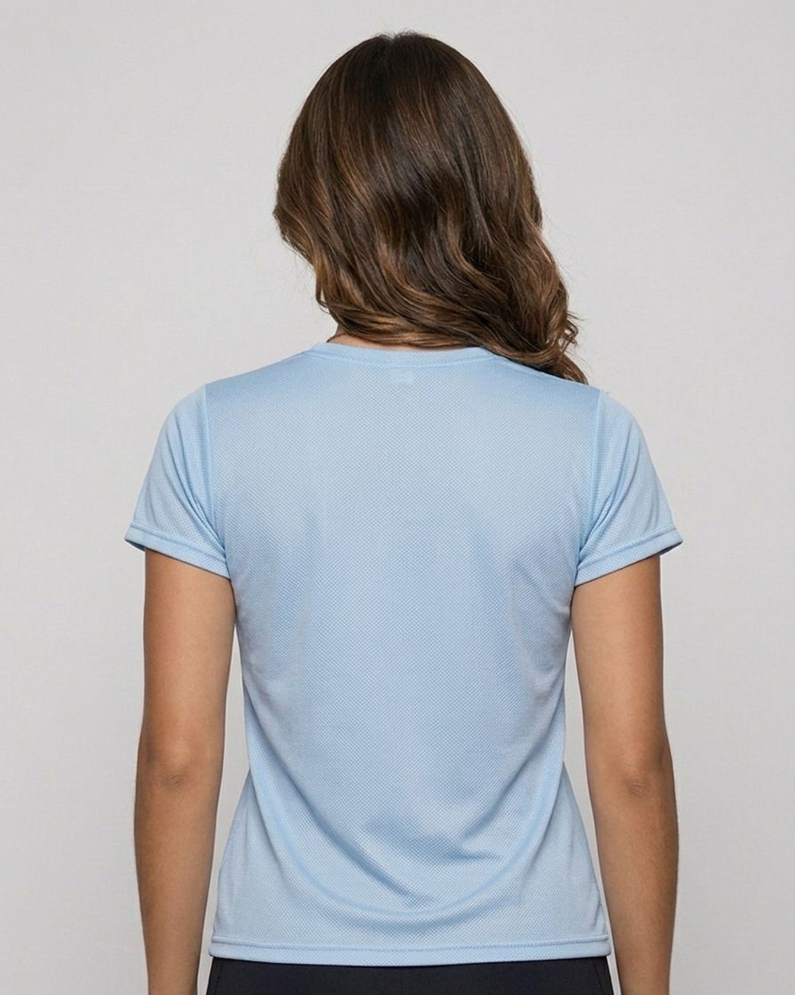 Polera Active Premium: Clásica, Fresca y No se Pega al Sudar - A336